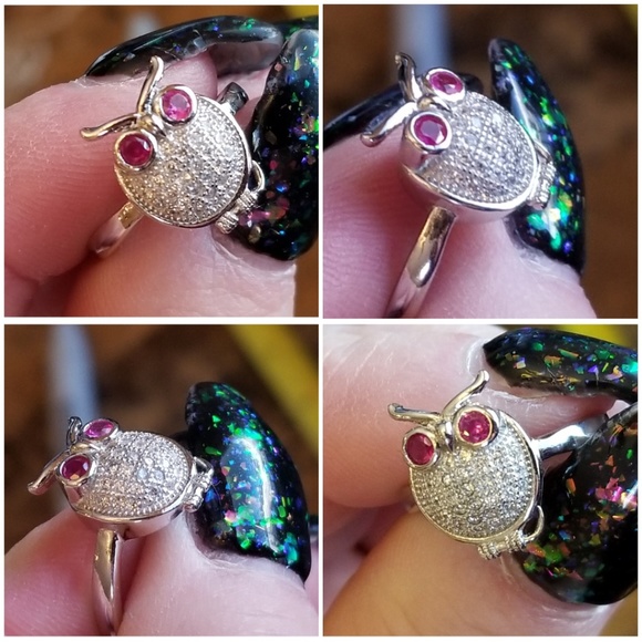 Genuine White Sapphire & Ruby Baby Owl Ring Size 6 - Picture 4 of 5
